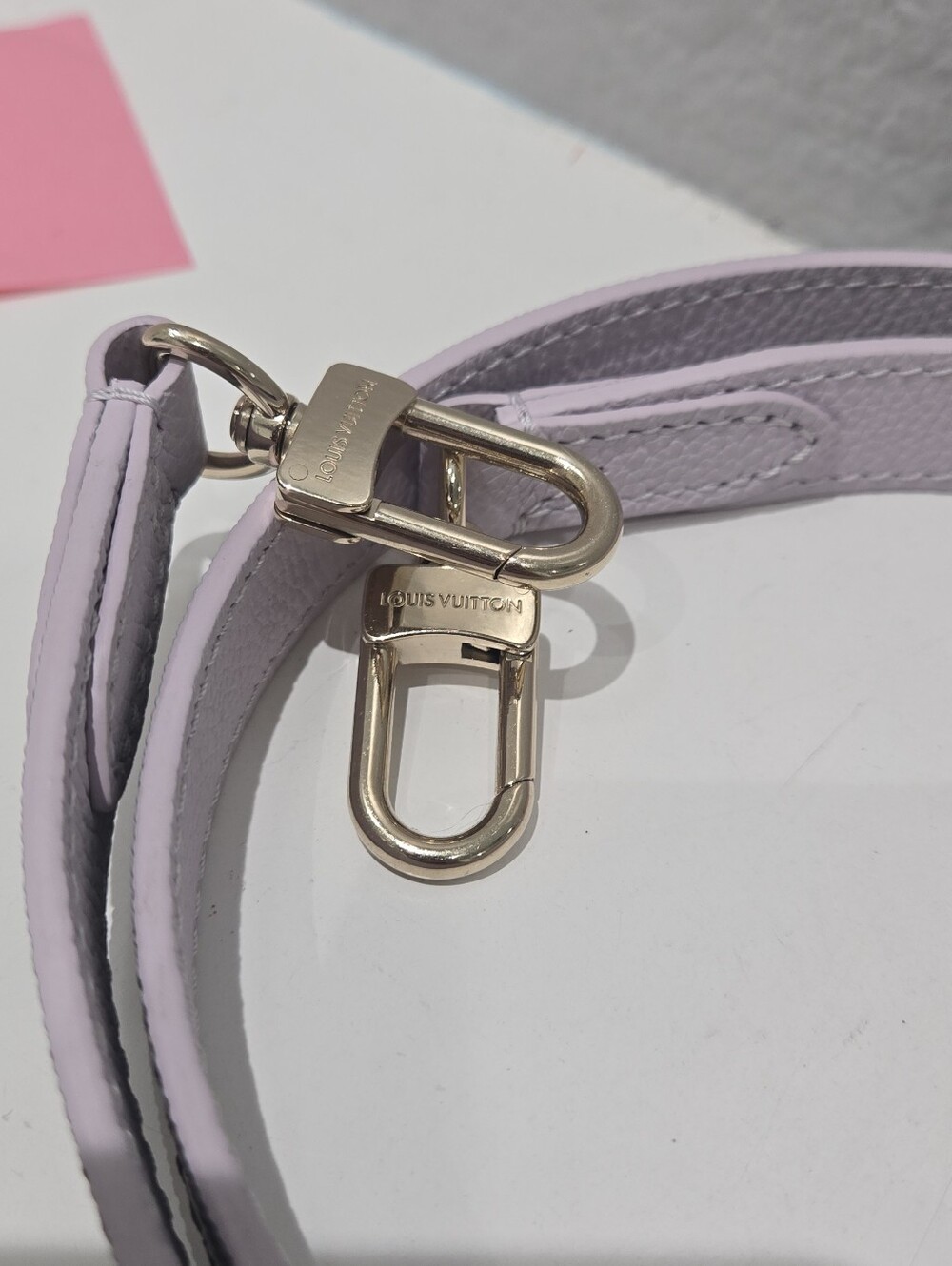 Louis Vuitton Monogram and Lilac Crossbody Strap - Picture 4 of 4